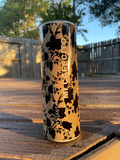 CAFECITO Y CHISME 20oz Tumbler Cup Gold and Black